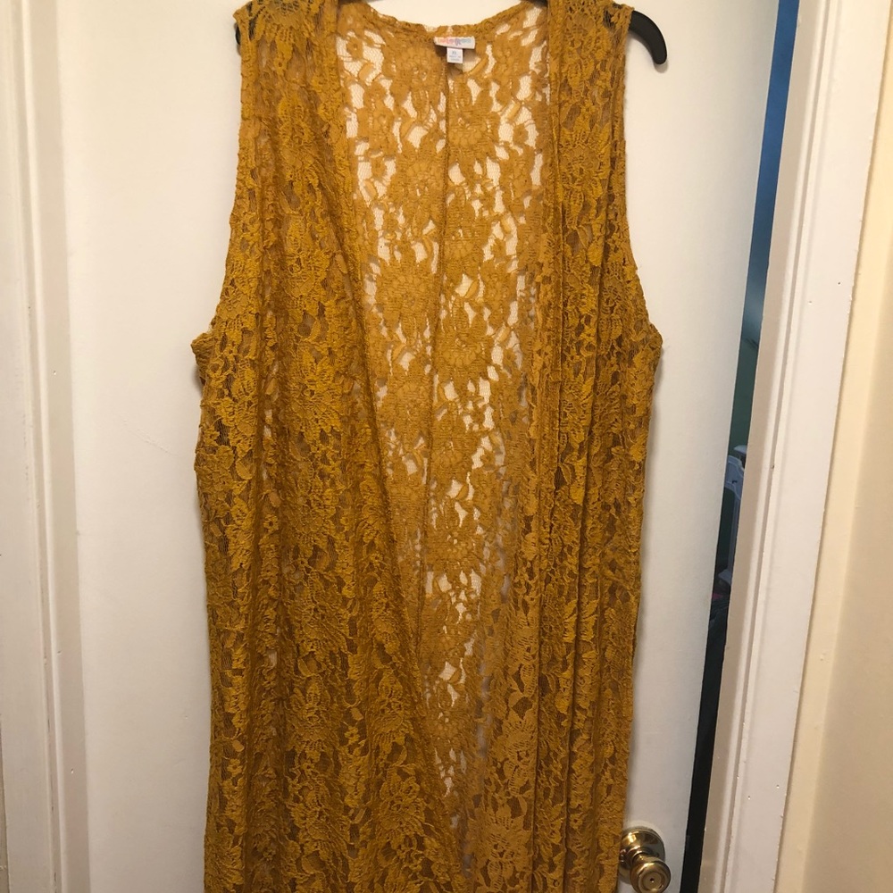 LuLaRoe gold lace Joy